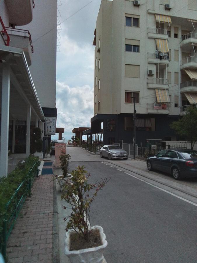 Dea Apartment Durrës Extérieur photo